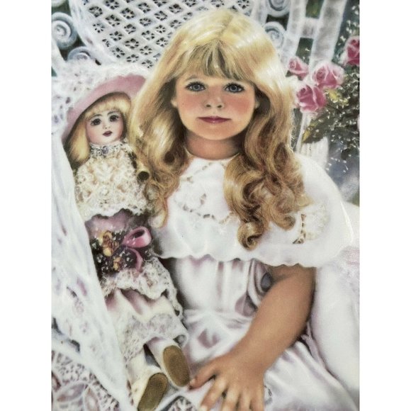 Edwin M. Knowles "Anna" Holding a Doll 1989 Collectible Plate by Corinne Layton - Picture 2 of 10